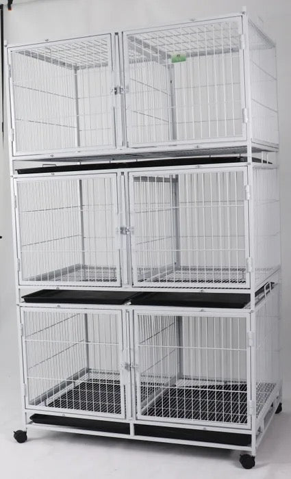 Stackable pet outlet crates